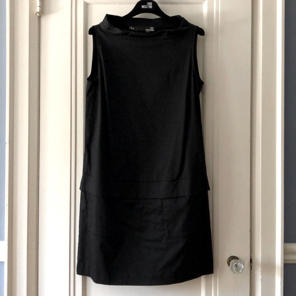 Love Moschino Classic black dress